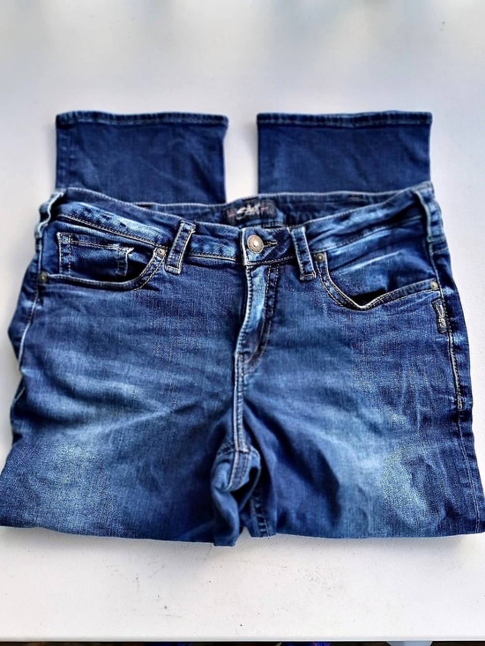 Silver Jeans Co. Suki Capri. Capri Jeans Blue Waist 14W